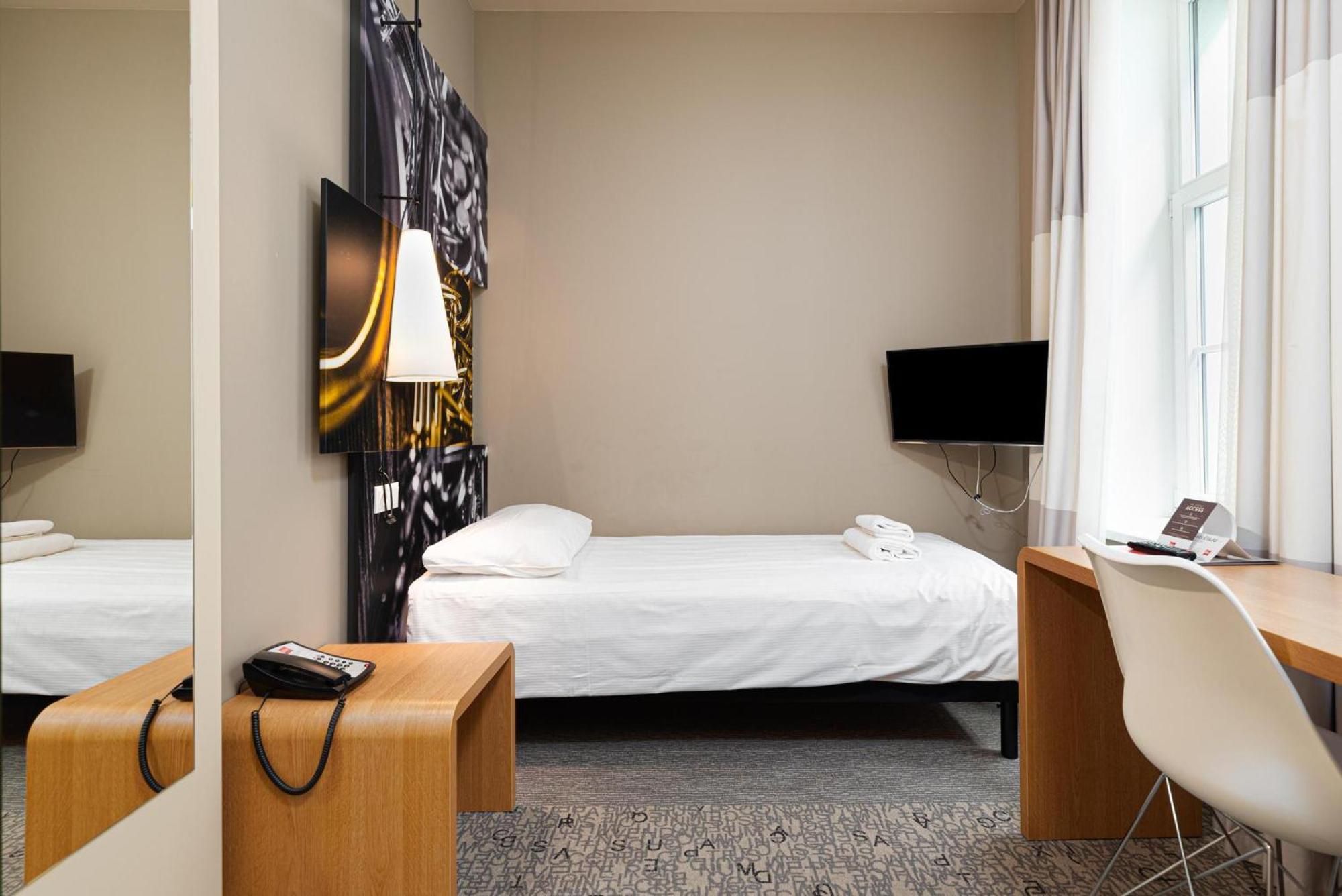 Ibis Centre Hotel